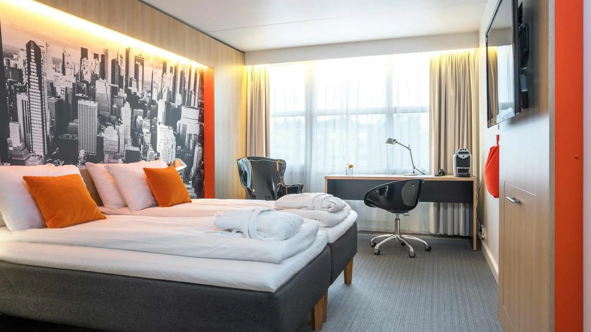 Thon Hotel Bergen Airport 4*,  Νορβηγία